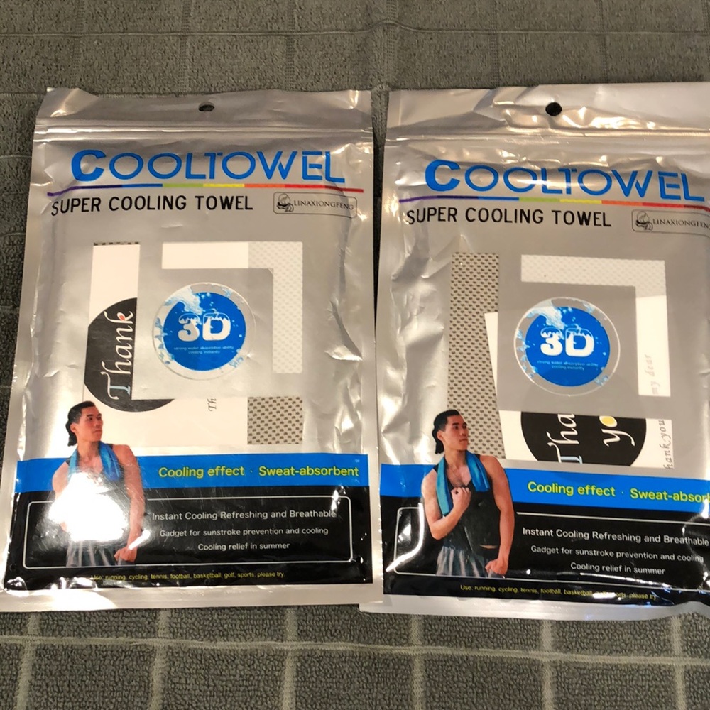 NWT 2 packs supercooling athletic towel